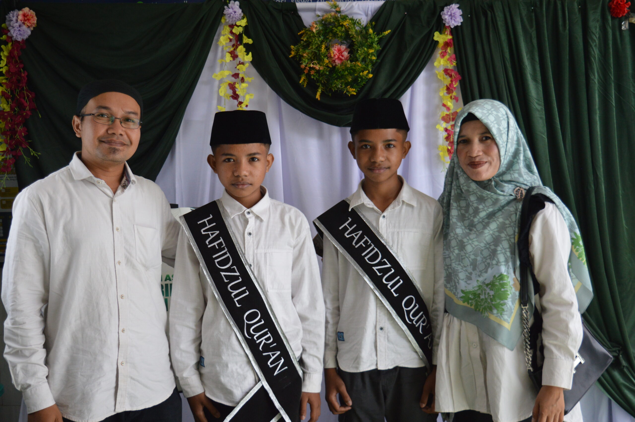 Bangga! Putra-Putri Terbaik SDI As-Salam Berhasil Setor Hafalan Al-Qur’an Secara Utuh